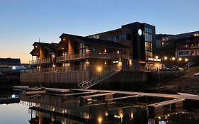 Arctic Sea Hotel
